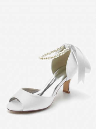 Bröllopsskor För Kvinnor Satin White Pearls Peep Toe Bow Ankel Strap Pumps