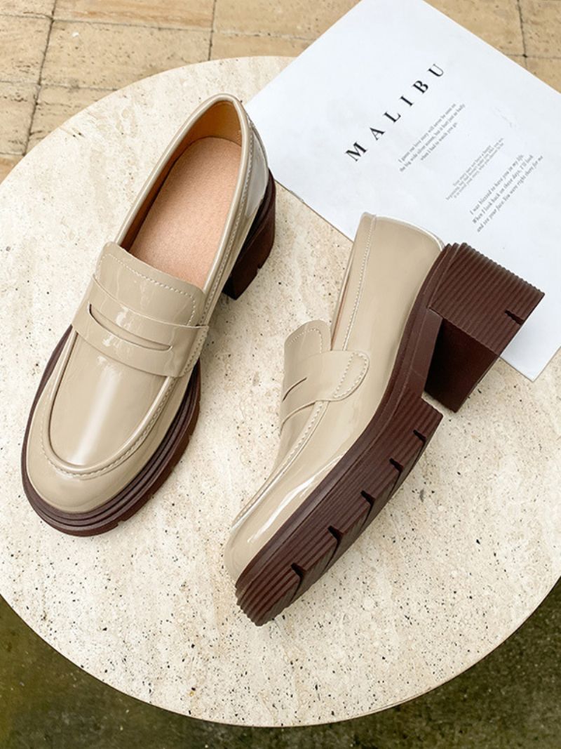 Dam Loafers Svart Rund Tå Chunky Heel Patent Pu Övre - Beige