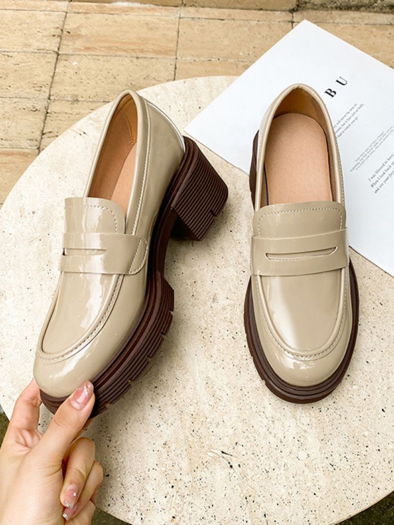 Dam Loafers Svart Rund Tå Chunky Heel Patent Pu Övre - Beige