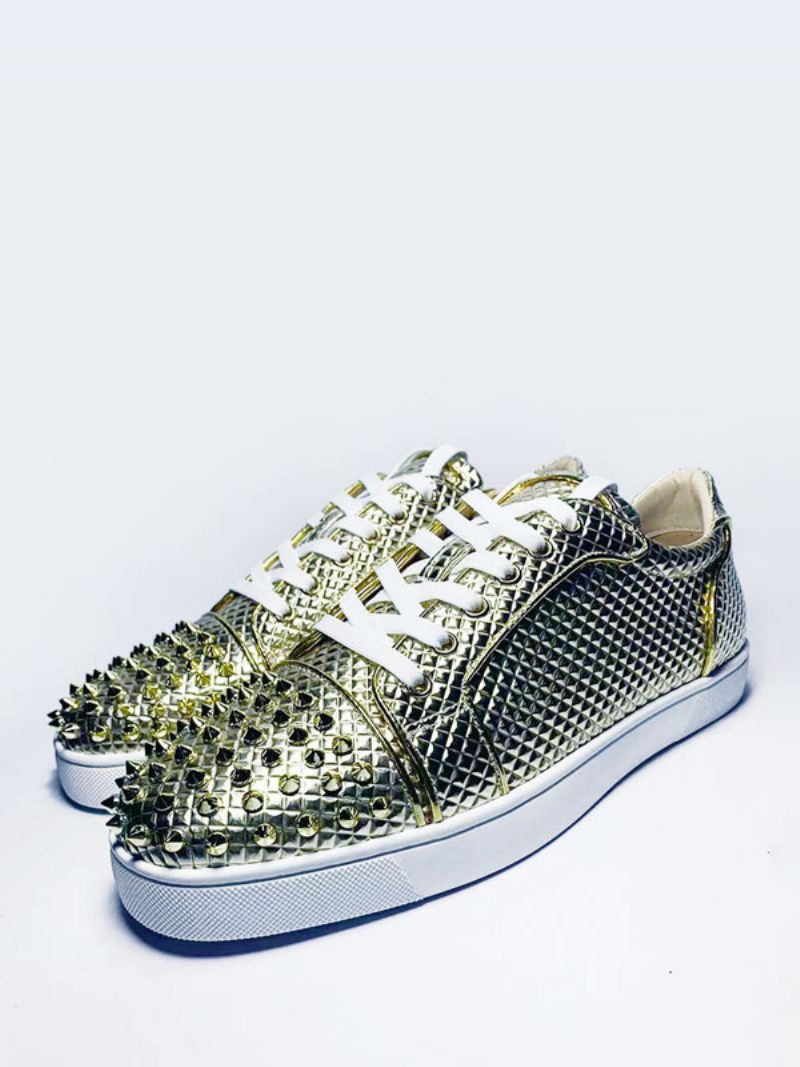 Skateskor För Män Guld Rund Tå Nitar Geometriska Snörskor Sneakers